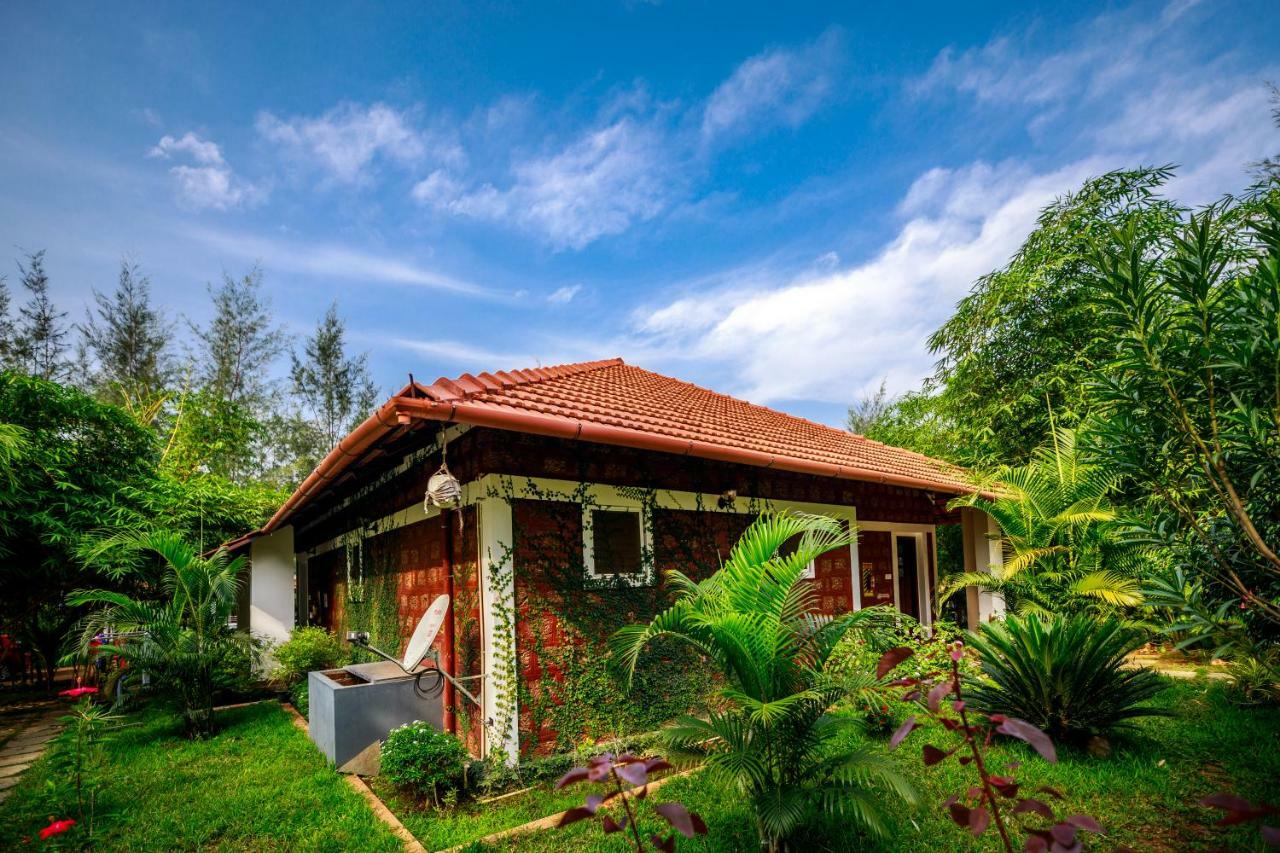 Sr Jungle Resort Kojambuttúr Kültér fotó